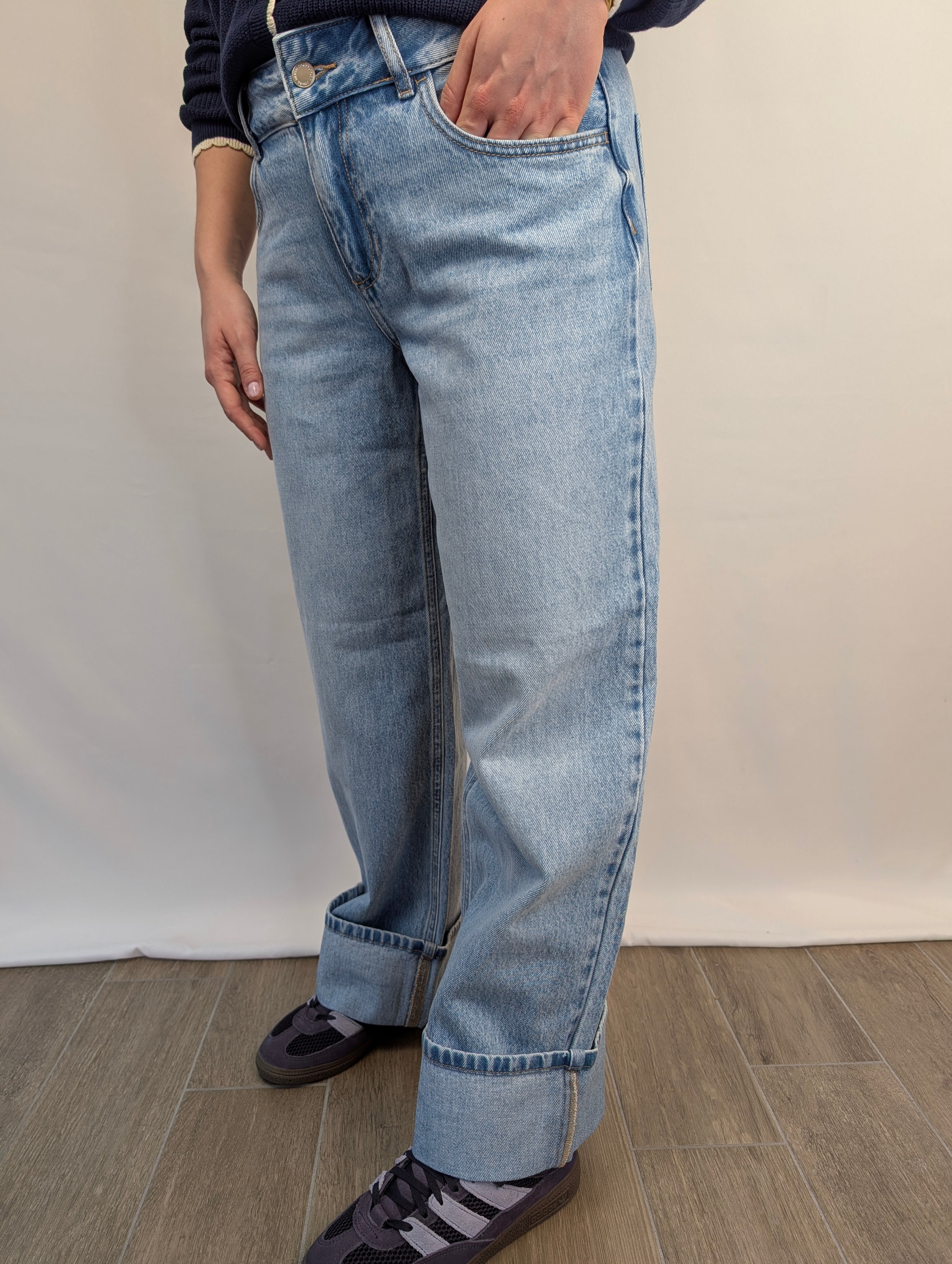 Jeans wide leg risvolto Rena AWARE