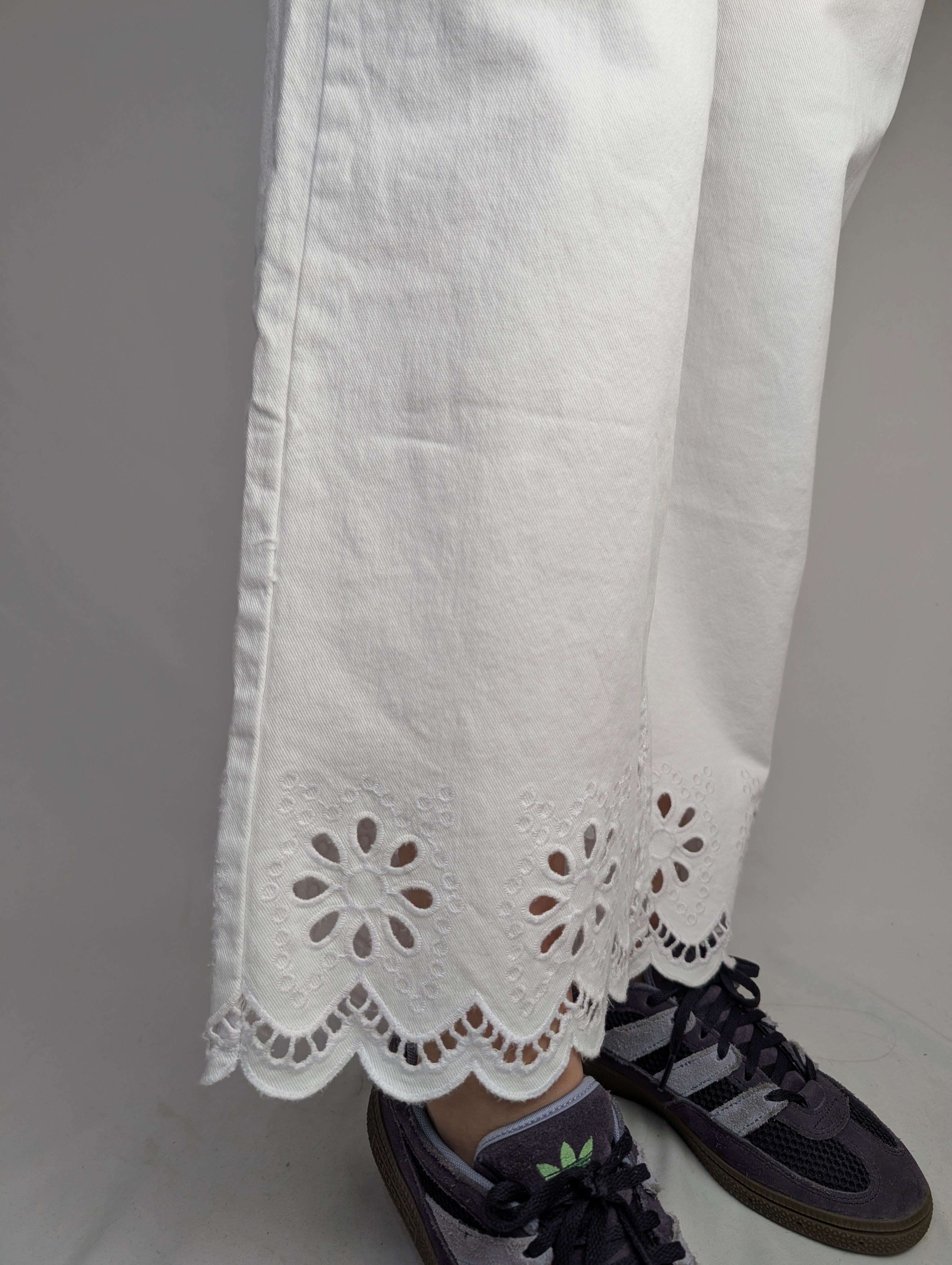 Jeans orlo ricamato DA GIORGIA