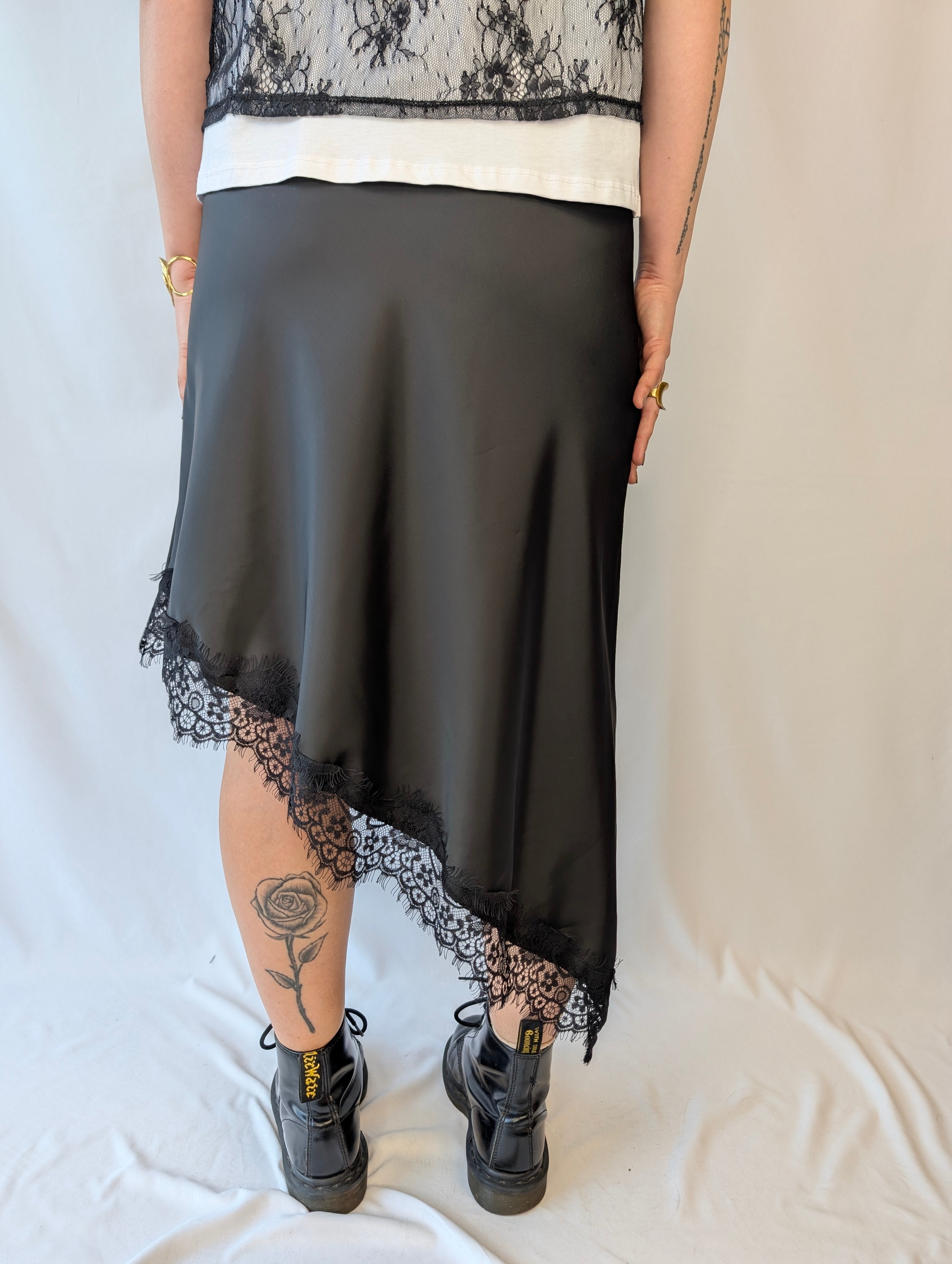 Gonna asimmetrica pizzo TWO WAY