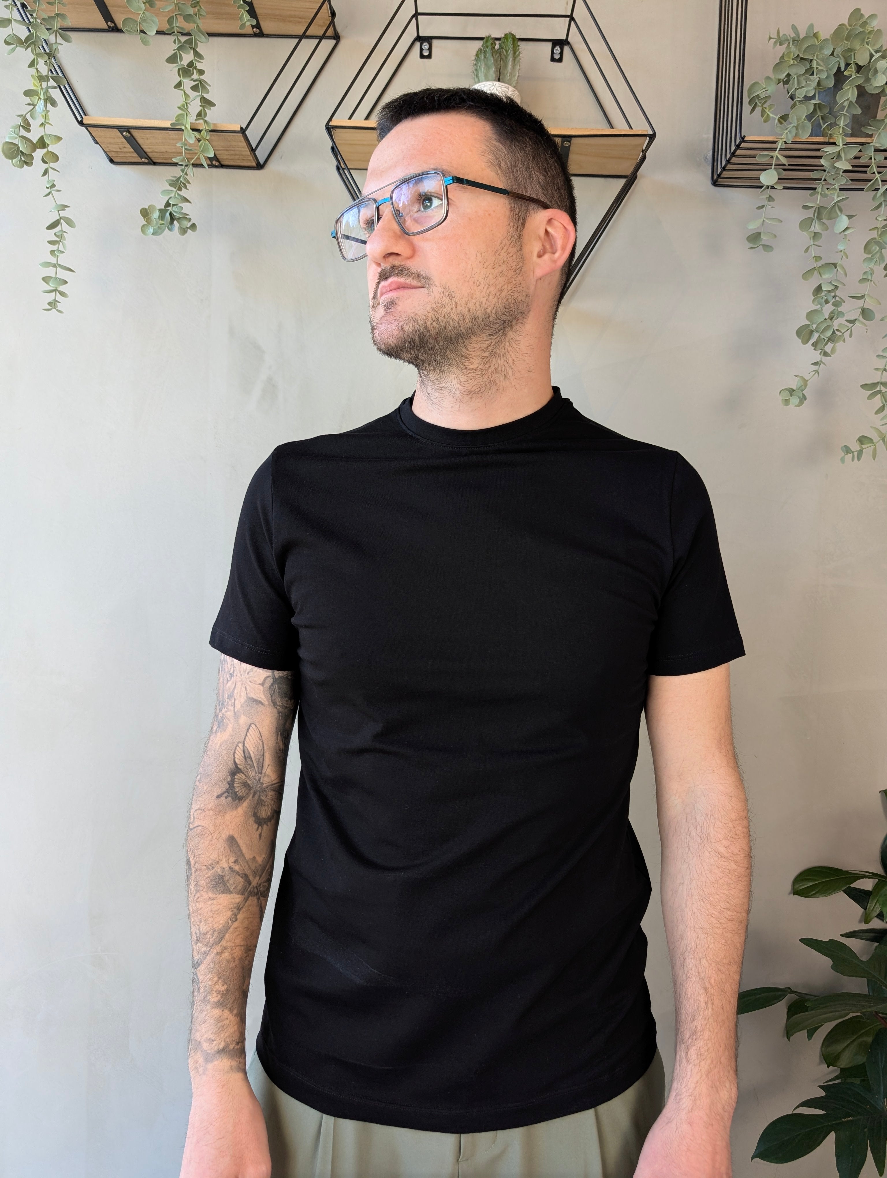 T-shirt basica slim WHY NOT BRAND