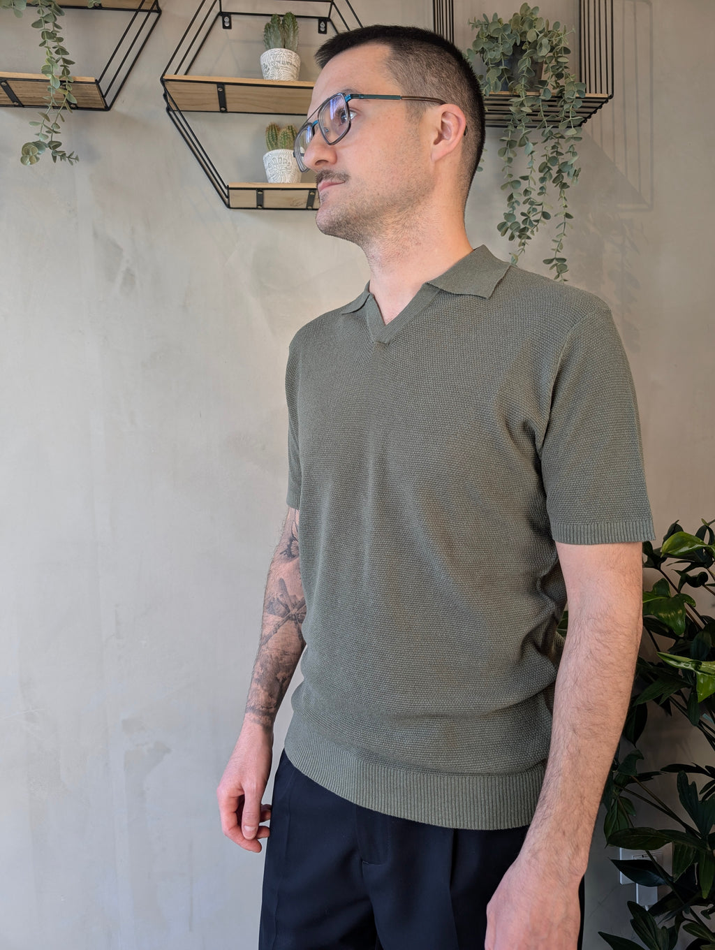 Polo scollo aperto CONSENSO